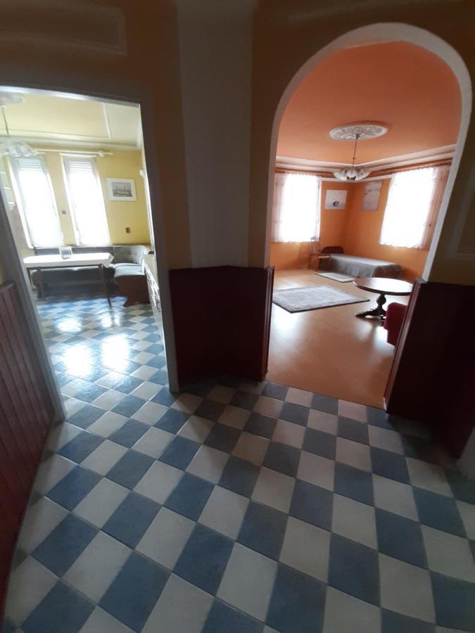 Gabor Pal 1 Apartman 1 Szoba Dunafoldvar 외부 사진